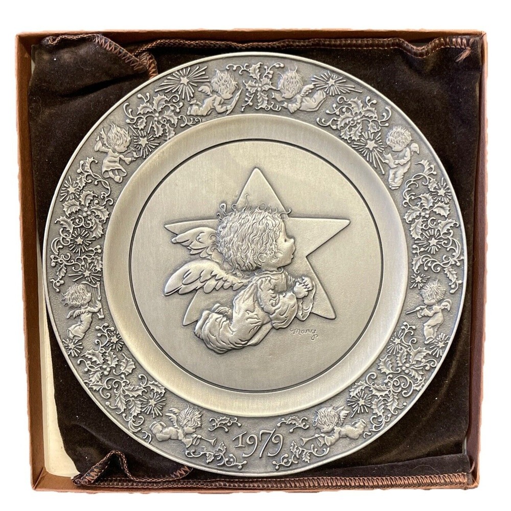 Hallmark Little Gallery Christmas 1979 Pewter Plate